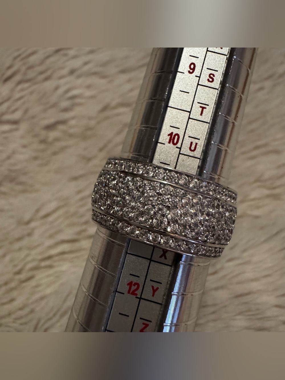Wide Pavé Crystal Rhinestone Statement Band Ring Silver Tone Size 10 - Picture 5 of 8
